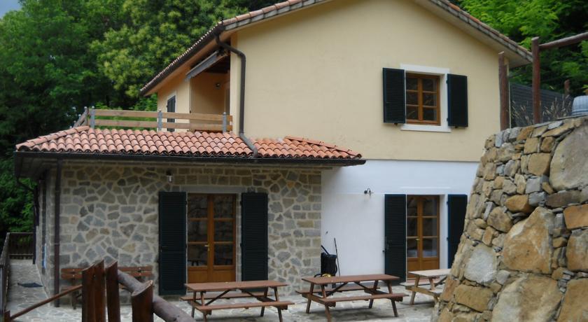 Camping Grondola - Federicofarm Pontremoli Δωμάτιο φωτογραφία
